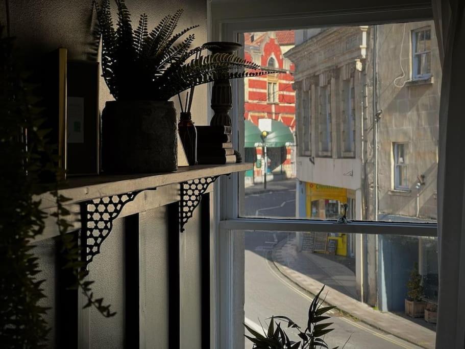 Period Apartment, Great Views, In Heart Of Town. Bradford-On-Avon Exteriör bild
